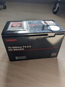 Sigma DG 70-300 mm F/4-5.6 Macro für Nikon Kamera Zoom Autofokus UV F - Bild 1 von 8
