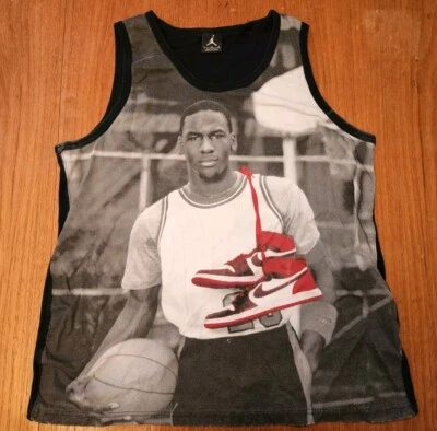 AIR JORDAN 衬衫男式大号灰色黑色红色复古 AJ1 背心上衣大图形 — 第 1/4 张图片