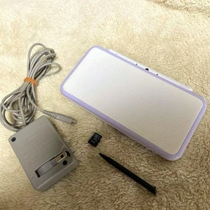 Nintendo 2DS XL LL New White Lavender Console Stylus Working Japanese ver - Picture 1 of 8