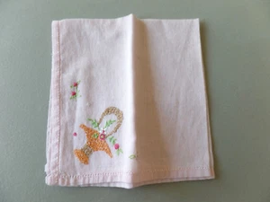 Vintage Pink Linen Light Handkerchief 9.25" x 9.25" Embroidered Basket Accent - Picture 1 of 2