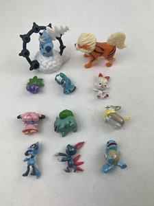 11 2018 Pokemon Figure Bundle Lot Mini Bulbasaur ext - Imagen 1 de 4
