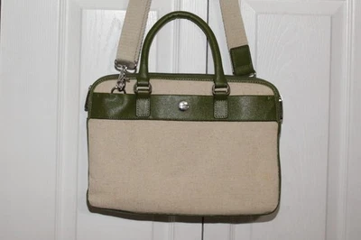 Estuche de transporte con doble asa para portátil Knomo London Avignon Foto 1 de 4