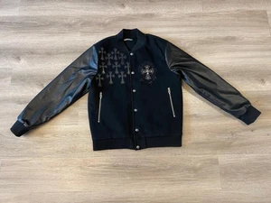 Blusa "Negro" Manga Cuero Parche LetterMan Corazones Cromados Raro "Negro" Talla XL - Imagen 1 de 22