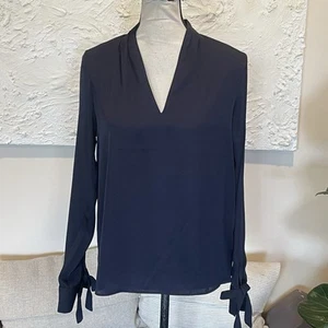 Express Women's Blouse Top Long Sleeve Bow-tie Sleeves Navy Blue Sz S NWT - Picture 1 of 8