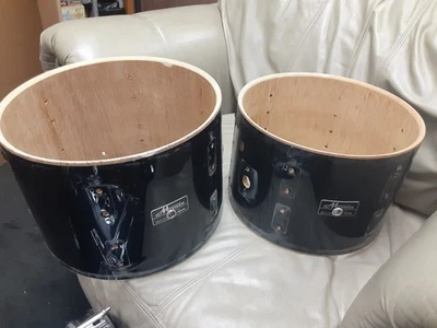 2 Conchas de Bateria Vintage Maxwin By PEARL Tom 12" Tom 13" Tom Bare Shell ÓTIMO TOM - Imagem 1 de 4