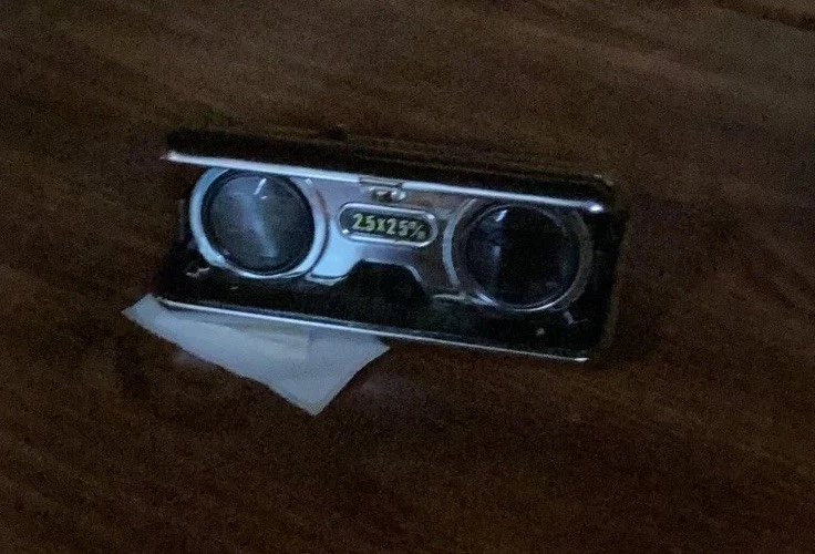 Focal Folding Opera Glasses 2.5x25mm Made in Japan a22 - Image 1 of 1