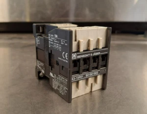 Relé, Secadoras 110V-T5Xxx 3 Nº + 1 Conexión Pestaña Nc, PARA WASCOMAT P/N: 432963601 - Imagen 1 de 7