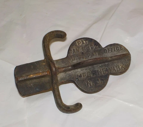 Antique Banks Steel Post Finial Cast Iron Cottagecore Cover