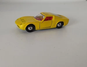 1960's Matchbox Lesney Lamborghini Miura #33 Yellow With Red Interior - Picture 1 of 6