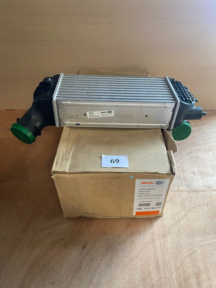 Ladeluftkühler von BEHR/HELLA, für Peugeot 307, 308, Citroen C4, - Bild 1 von 1