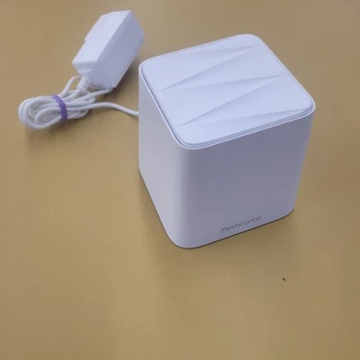 Meshforce M1 Whole Home Mesh WiFi System Dual Band Wireless Mesh Router/Adapter  - Image 1 of 4