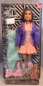BARBIE Fashionistas 2017/2018 Fashionista & Fashion #86 Sweet & Sporty FJF71 NEU - Picture 1 of 6