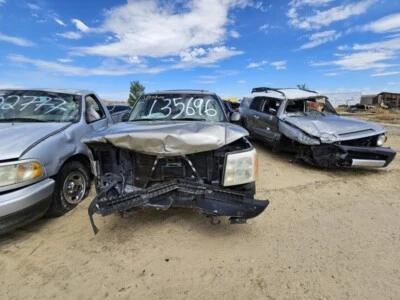 Used Front Upper Upper Control Arm Front fits: 2002 Cadillac Escalade 7300 GVW F - Image 1 of 4