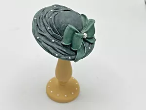 Classic Couture Hat Collection The Chantilly Premier 1999 Edition Made in China - Picture 1 of 10