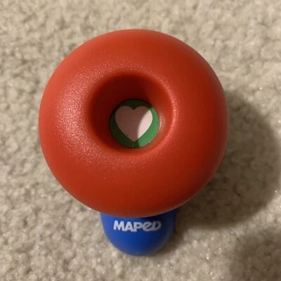 MAPED Creativ Heart Shape Fancy Paper Hole Puncher Craft Scrapbooking  - Image 1 of 4