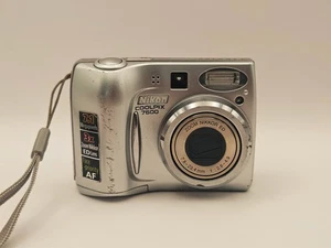 Nikon Digital Camera Coolpix 7600 7.1MP Silver Tested - Picture 1 of 14