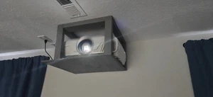 Epson 5040UB 4K 3D PRO-UHD HDR Projector - Picture 1 of 6