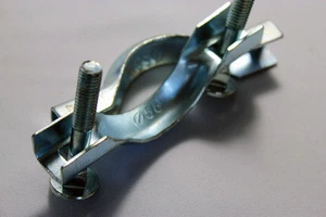 Exhaust Pipe Manifold Clamp 58mm Universal Heavy Duty Two Piece - Picture 1 of 4