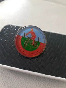 Cambridge Junior Scrambles Club Vintage Badge - Picture 1 of 4