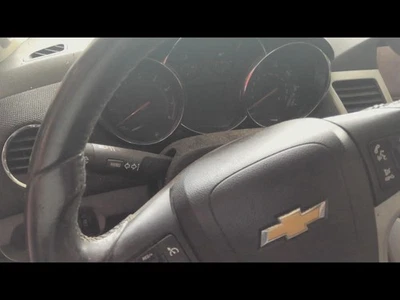 Medidor de velocímetro usado serve: 2016 Chevrolet Cruze MPH US mercado gasolina sem bla - Imagem 1 de 4