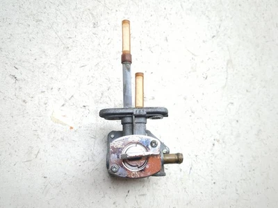 96-09 Kawasaki Vulcan 500 EN500C Petcock Gas Combustible Apagado Foto 1 de 4