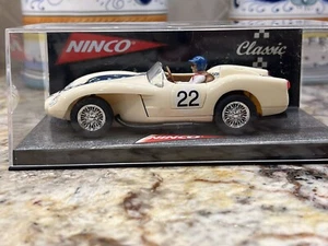 NINCO 50221 STUNNING FERRARI 250TR TESTA ROSSA LM58 #22 NEW & UNUSED Slot Car! - Picture 1 of 11
