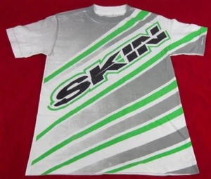 Mens NEW Skin Industries Graphic Logo White Green Stripe T-Shirt Size S M L - Picture 1 of 1