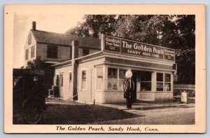 Tarjeta postal The Golden Peach Gas Station Service Sandy Hook Connecticut CT c1920 - Imagen 1 de 2