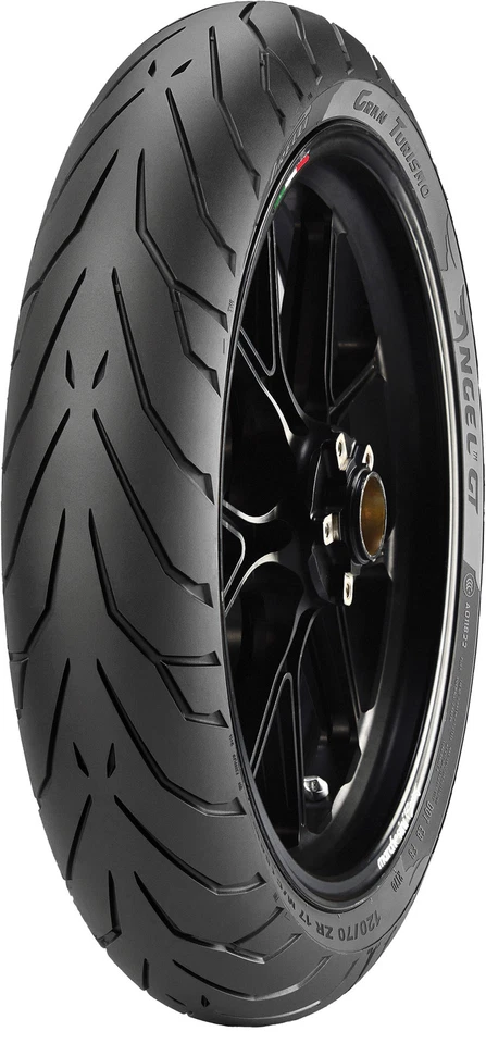 Neumático delantero Pirelli Angel GT 120/70ZR-17 2387600 Foto 1 de 1
