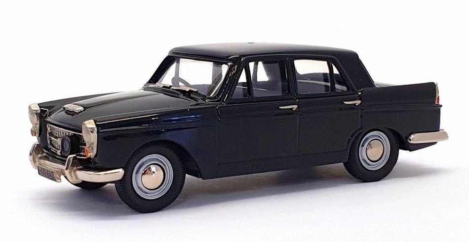 Brooklin 1/43 Scale IPV29 - 1961 Austin A99 Westminster Bath Police - Dark Green - Image 1 of 4