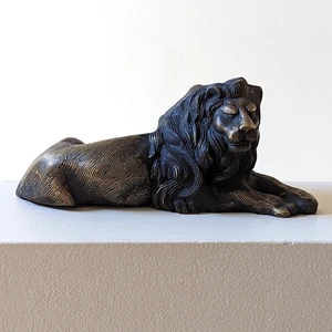 Liegender Löwe Figur Skulptur schwer bronziert Metallguss neoklassizistisch - Bild 1 von 4