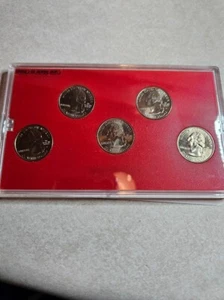 2002 Denver Mint Edition State Quarter Collection NEW UNCIRCULATED - Picture 1 of 6