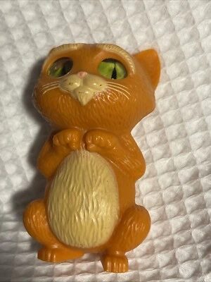 McDonald’s Gato con Botas Abre Ojos Happy Meal Gato Juguete Shrek 2011 Lindo Regalo Foto 1 de 4