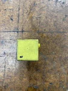 MERCEDES TYCO / SIEMENS OEM RELÉ A 002 542 14 19 / V23134-A52-X335  - Imagen 1 de 3