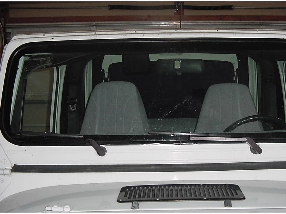 WipeBoy Billet Wiper Upgrade for 1987-1995 Jeep YJ Wrangler (Clear Finish) - Image 1 of 4