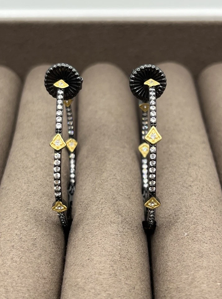 Pendientes de aro Freida Rothman flecha pavé oro 14k y rodio sobre SS NUEVOS Foto 1 de 4