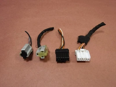 吉普大切诺基 WJ 99-04 Dash Cubby 加热座椅开关尾塞 原始设备制造商 — 第 1/2 张图片