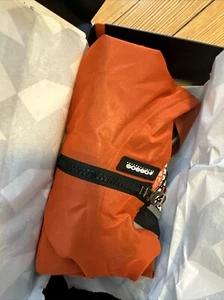 Assos EQUIPE RS Rain VEST-XLG Propeller Orange - Picture 1 of 6