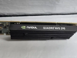 Dell Nvidia Quadro NVS 295 - PCIe graphics card - 2x DisplayPort - 256MB GDDR3 - Picture 1 of 5