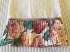 Saturday Knight LTD Vintage Pink Green White Pleated Floral Bath Towel SET of 3 - Picture 1 of 11