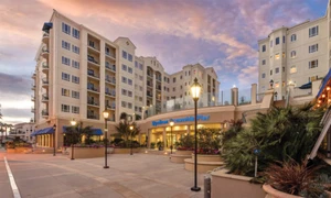 Wyndham Oceanside Pier, 2 Bdrm - Ocean "FRONT" View, April 28 -May 1, 3 NTS - Picture 1 of 5
