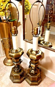 2 BALDWIN LAMPS - ANTIQUE BRUSHED BRASS - HARPS & FINIALS - VINTAGE 70s - Picture 1 of 18