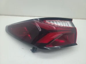 2019 - 2022 CHEVROLET BLAZER DRIVER LH TAIL LIGHT OEM C17L-11701 TL *Read Desc* - Picture 1 of 10