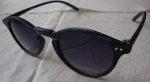 Round Sunglasses Blue Wood Frame Black Lens Womens Mens Gradient Dapper Keyhole - Picture 1 of 4