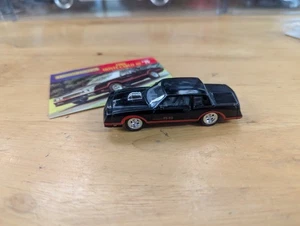 Johnny Lightning 1/64 Classic Gold Collection- 1986 Monte Carlo SS LOOSE w/ Card - Picture 1 of 3