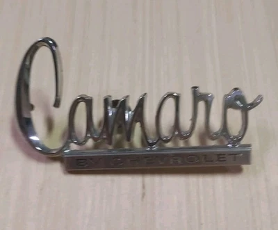  Camaro 1970 emblema maletero Chevrolet Foto 1 de 2