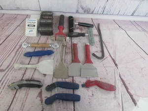 Lot of 17 Miscellaneous Carpet and Vinyl tools - Picture 1 of 13