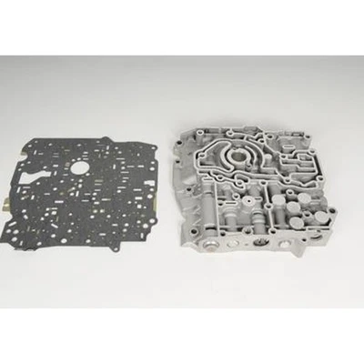 GM Genuine Parts 19257559 Automatic Transmission Valve Body - Image 1 of 4