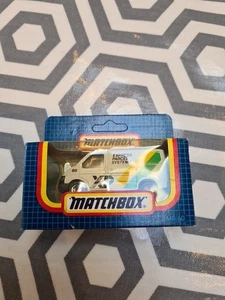 Matchbox Van Transit MB 60 - Express Parcels - Boxed In Blue Box - Picture 1 of 5