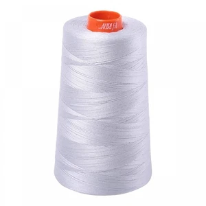 AURIFIL QUILT THREAD CONE - 50 WT - 6452 yds. #2600 Dove (Light Grey) - Bild 1 von 1